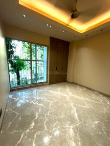 Bedroom Image of 1440 Sq.ft 3 BHK Builder Floor for rent in Kailash Colony New Delhi for Rs. 140000