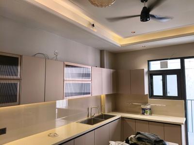 Kitchen Image of 3600 Sq.ft 4 BHK Builder Floor for sale in Malibu Town Floors, Sector 47 Gurgaon for Rs. 55000000