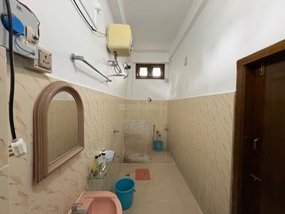 Bathroom Image of 1600 Sq.ft 2 BHK Builder Floor for rent in Podum Nagar 2 Dibrugarh for Rs. 20000