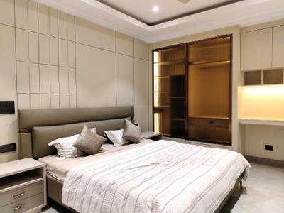 4 BHK Independent Builder Floor