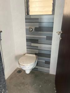 Bathroom Image of 420 Sq.ft 1 RK Apartment / Flat for sale in Shree Crest And Celestia, Mulund East Mumbai for Rs. 7000000