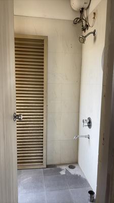 Bathroom Image of 584 Sq.ft 1 BHK Apartment / Flat for sale in Lodha Casa Rio, Palava Phase 1 Thane for Rs. 2860000
