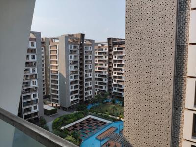 Balcony Image of 3150 Sq.ft 4 BHK Apartment / Flat for sale in Happy Home Celebrity Greens, Bhimrad Surat for Rs. 19900000