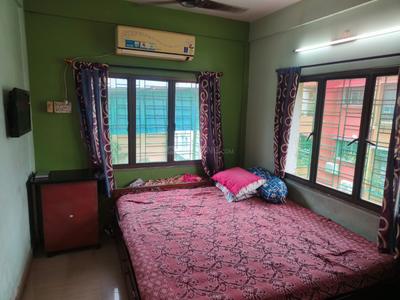 Bedroom Image of 1000 Sq.ft 3 BHK Apartment / Flat for sale in Dhakuria Kolkata for Rs. 4300000