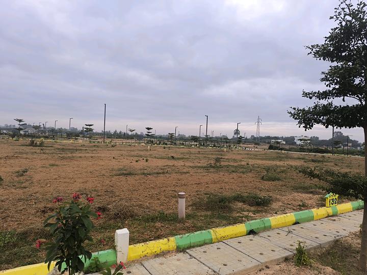 VR Royal Township Main Image 1