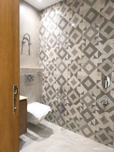 Bedroom One Image of 1650 Sq.ft 3 BHK Builder Floor for sale in Indirapuram Ghaziabad for Rs. 19500000