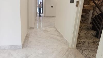 Image of 2025 Sq.ft 4 BHK Builder Floor for rent in Janakpuri, New Delhi for Rs. 100000