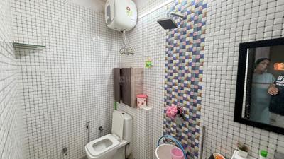 Image of 1250 Sq.ft 3 BHK Builder Floor for rent in Bali Nagar, New Delhi for Rs. 40000