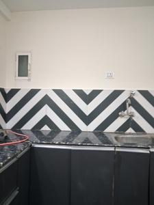 Kitchen Image of 650 Sq.ft 1 BHK Apartment / Flat for sale in Aashi Modern Apartment 2, Sector 73 Noida for Rs. 2800000