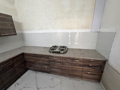 Kitchen Image of 800 Sq.ft 1 RK Builder Floor for rent in Bhai Randhir Singh Nagar Ludhiana for Rs. 9000