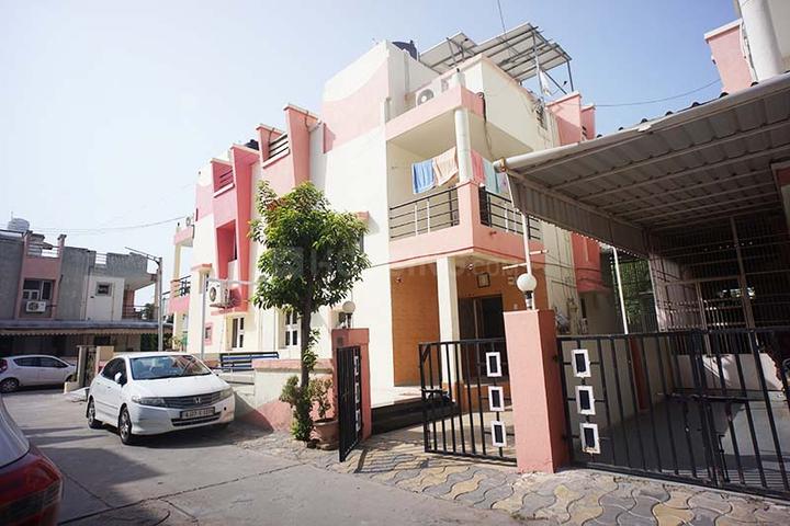 Shyam Pooja 3 Main Image 1