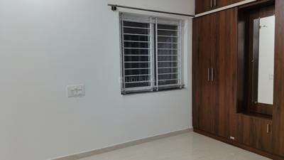 Bedroom Image of 2400 Sq.ft 2 BHK Independent House for rent in Kadubeesanahalli Bengaluru for Rs. 43000