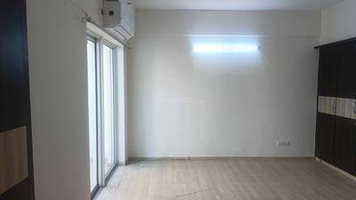 Bedroom Image of 1750 Sq.ft 3 BHK Apartment / Flat for sale in DLF Capital Greens Phase 1 And 2, Karampura New Delhi for Rs. 35000000