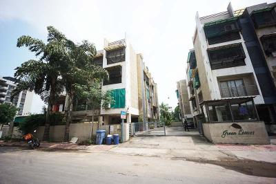 Building Image of 1485 Sq.ft 2 BHK Apartment / Flat for sale in Sola Ahmedabad for Rs. 9500000