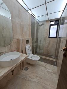 Bathroom Image of 1488 Sq.ft 3 BHK Apartment / Flat for sale in Gurukrupa Vyom, Juhu Mumbai for Rs. 70000000