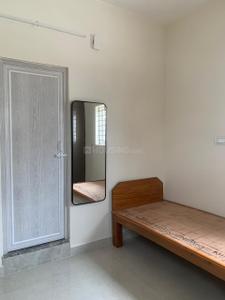 Bedroom Image of 300 Sq.ft 1 RK Apartment / Flat for rent in Kalyan Nagar Bengaluru for Rs. 16000