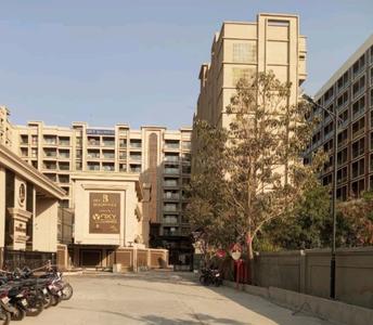 Image of 1200 Sq.ft 3 BHK Apartment / Flat for rent in Oxy Beaumonde, Viman Nagar, Pune for Rs. 65000