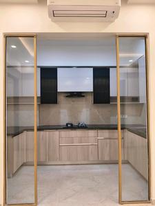 Kitchen Image of 1712 Sq.ft 3.5 BHK Apartment / Flat for sale in Smartworld Orchard, Sector 61 Gurgaon for Rs. 26000000