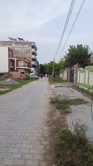 Sector 9A Main Image 1