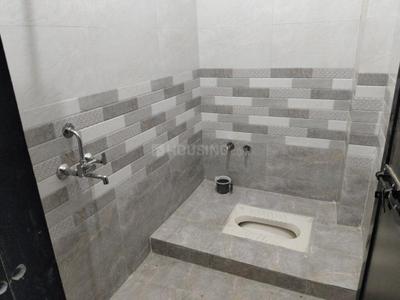 Bathroom Image of 400 Sq.ft 1 RK Builder Floor for rent in Sai Nagar Amravati for Rs. 7000