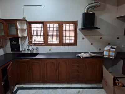 Kitchen Image of 4500 Sq.ft 4 BHK Independent House for rent in Banjara Hills Hyderabad for Rs. 250000
