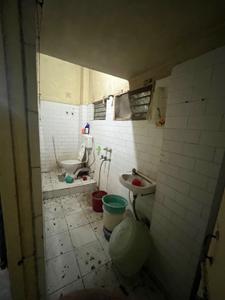 Bathroom Image of 372 Sq.ft 1 BHK Apartment / Flat for sale in Golf Green Kolkata for Rs. 2200000