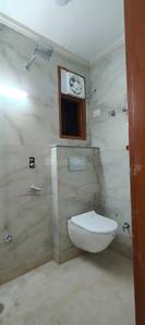 Bathroom Image of 450 Sq.ft 1 BHK Builder Floor for sale in Sheikh Sarai New Delhi for Rs. 3500000