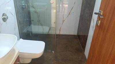 Image of 2650 Sq.ft 6 BHK Apartment / Flat for rent in Paresh Pujara And Abhiraj Pujara Shreeji Krupa, Vile Parle West, Mumbai for Rs. 500000
