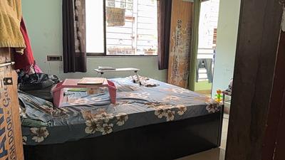 Bedroom Image of 760 Sq.ft 2 BHK Builder Floor for sale in Picnic Garden Kolkata for Rs. 3500000