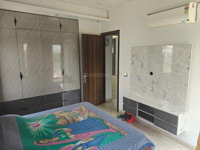 Bedroom Image of 1800 Sq.ft 3 BHK Builder Floor for sale in BPTP Amstoria , Sector 102 Gurgaon for Rs. 28500000