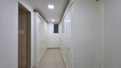 Image of 5100 Sq.ft 5 BHK Apartment / Flat for rent in Hiranandani Meadows, Thane West, Thane for Rs. 350000