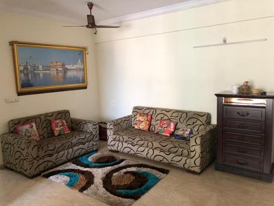 Hall Image of 920 Sq.ft 2 BHK Apartment / Flat for sale in Hiranandani Meadows, Thane West Thane for Rs. 19000000