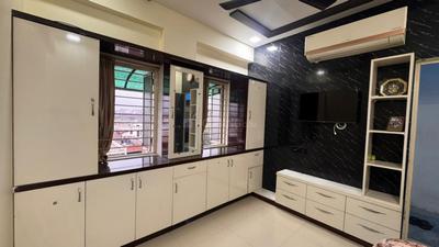 Kitchen Image of 657 Sq.ft 2 BHK Apartment / Flat for rent in Mahil Star Icon And Paradise, Hanspura Ahmedabad for Rs. 21000