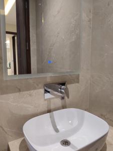 Bedroom One Image of 1950 Sq.ft 3 BHK Apartment / Flat for sale in Swaraj Homes Jeevan Tara Apartment, Sector 43 Gurgaon for Rs. 28000000
