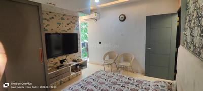 Bedroom Image of 1800 Sq.ft 3 BHK Apartment / Flat for sale in RWA Saket Block J, Saket New Delhi for Rs. 35000000
