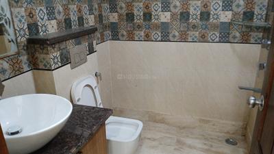 Image of 3050 Sq.ft 4 BHK Builder Floor for rent in Sector 52, Gurgaon for Rs. 80000
