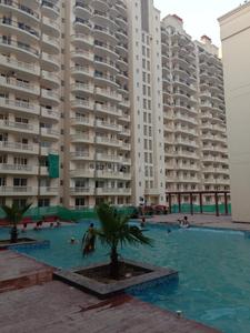 Image of 950 Sq.ft 2 BHK Apartment / Flat for sale in Royal Heritage, Sector 70, Faridabad for Rs. 6500000