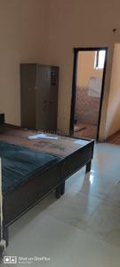 Bedroom Image of 350 Sq.ft 1 RK Builder Floor for rent in Sector 44 Noida for Rs. 9999