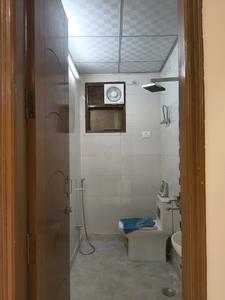 Common Bathroom Image of 1450 Sq.ft 3 BHK Builder Floor for sale in Vasundhara Ghaziabad for Rs. 15000000