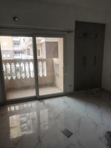 Bedroom Image of 2075 Sq.ft 3 BHK Apartment / Flat for sale in Purvanchal Royal City, Chi V Greater Noida for Rs. 25000000