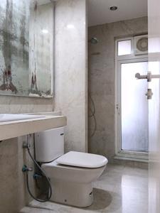 Common Bathroom Image of 1100 Sq.ft 2.5 BHK Apartment / Flat for sale in Hiranandani Cardinal, Hiranandani Estate Thane for Rs. 28800000