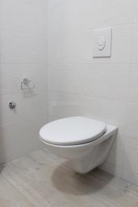 Bathroom Image of 900 Sq.ft 2 BHK Apartment / Flat for sale in Rachanaa Laxmi Prabha, Andheri West Mumbai for Rs. 28000000