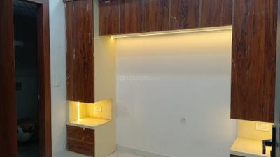 Bedroom Image of 1000 Sq.ft 2 BHK Apartment / Flat for sale in Sector 72 Noida for Rs. 3800000