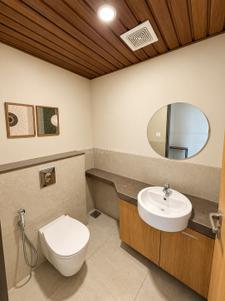 Bathroom Image of 4500 Sq.ft 4 BHK Apartment / Flat for rent in Milestone Opulence Green, Bhayli Vadodara for Rs. 148000