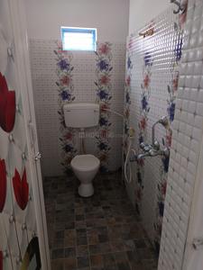 Bathroom Image of 750 Sq.ft 2 BHK Apartment / Flat for rent in Kalyani Nadia for Rs. 11000