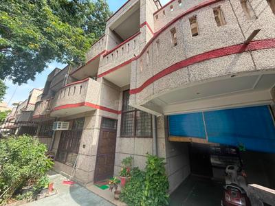 Image of 2550 Sq.ft 4 BHK Villa for sale in Sector 135, Noida for Rs. 42900000