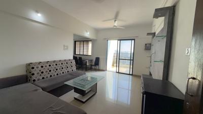 Living Room Image of 900 Sq.ft 2 BHK Apartment / Flat for rent in Magarpatta Iris, Magarpatta City Pune for Rs. 36000
