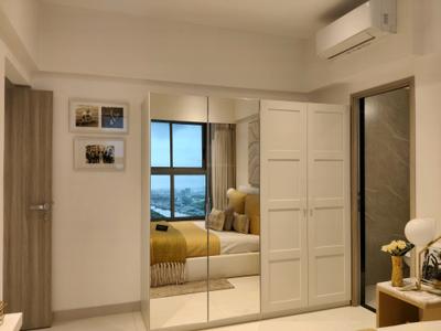 Bedroom Image of 950 Sq.ft 2 BHK Apartment / Flat for sale in Rustomjee La Familia, Thane West Thane for Rs. 15000000