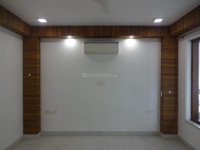 Bedroom Image of 4000 Sq.ft 4 BHK Builder Floor for rent in Maharani Bagh New Delhi for Rs. 350000
