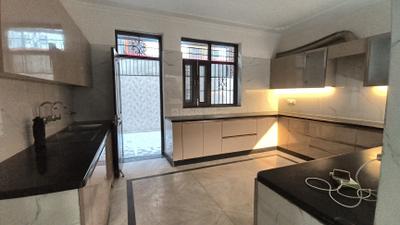 Kitchen Image of 6000 Sq.ft 5 BHK Independent House for sale in Sector 41 Noida for Rs. 70000000